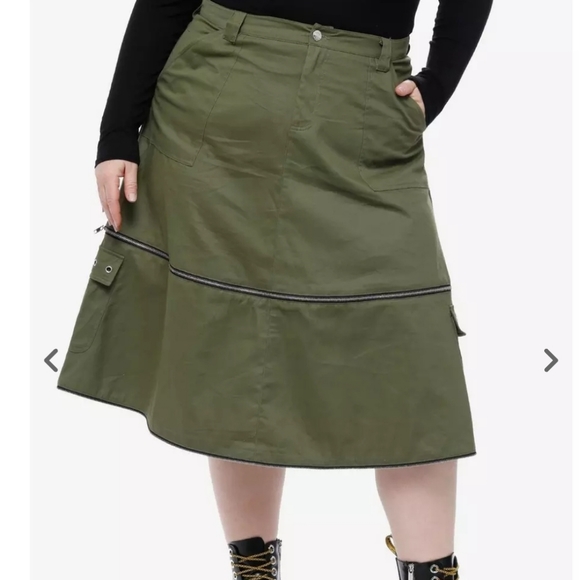 Hot Topic Social Collision Green Zip-Off Maxi Skirt Plus Size - Picture 9 of 16